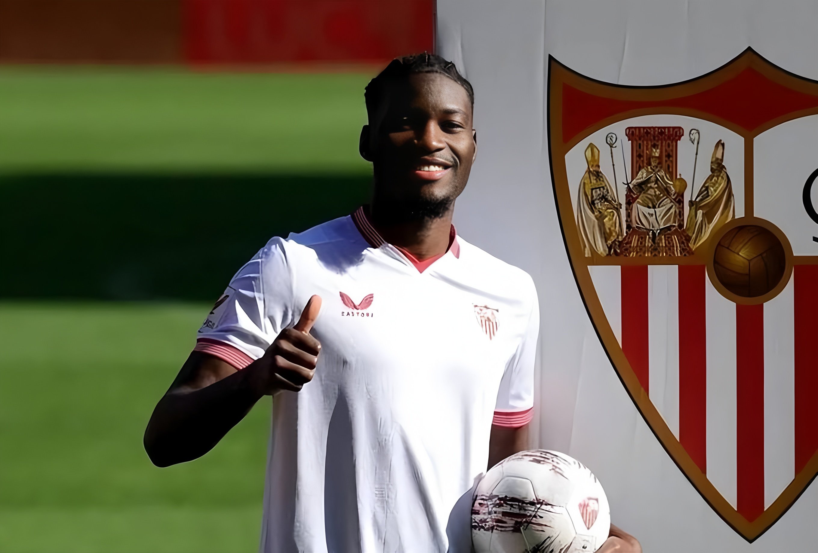 问鼎国际-姆巴佩在西班牙队比赛中爆冷，问鼎冠军引发热议！的简单介绍