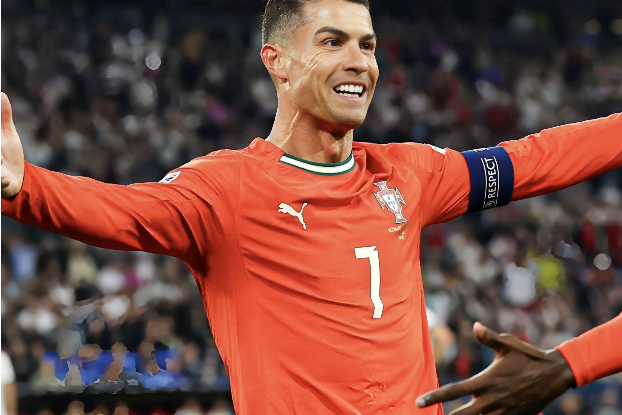 关于C罗在澳大利亚队比赛中惊险取胜,精彩发挥引发热议!的信息 关于C罗在澳大利亚队比赛中惊险取胜,精彩发挥引发热议!的信息